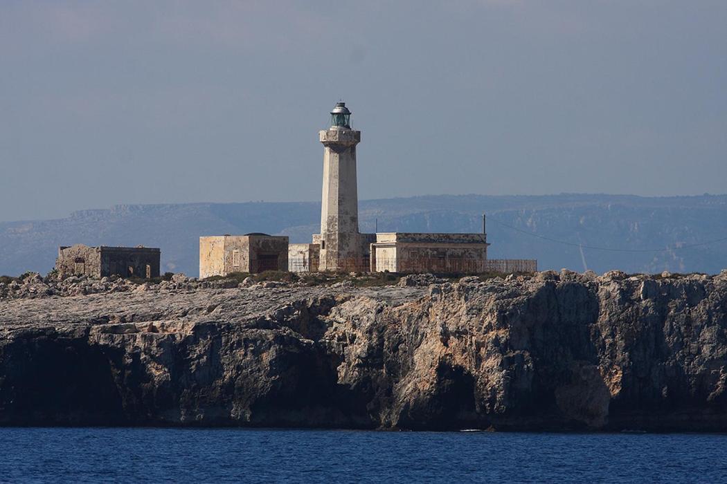 Villa Il Faro 플렘미리오 외부 사진